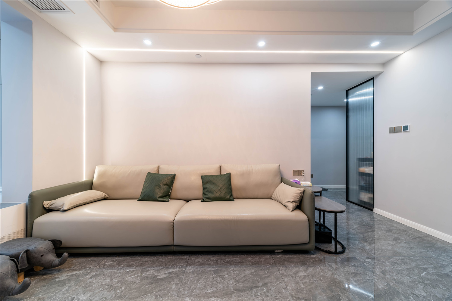 武漢裝修,中城悅城,原木極簡,室內(nèi)設(shè)計