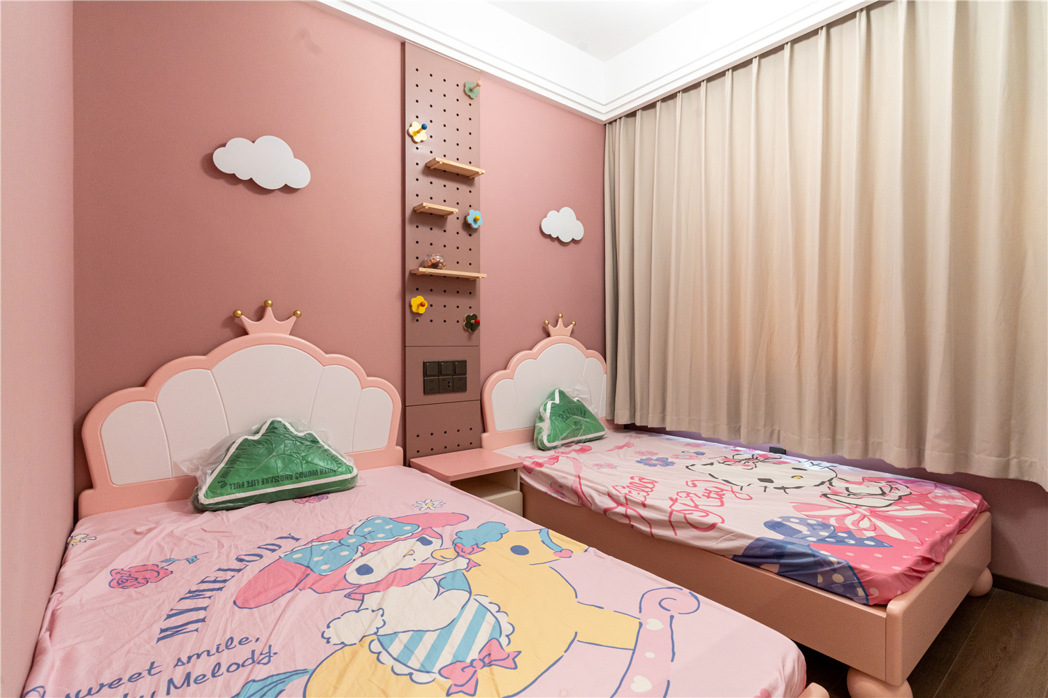 武漢城建光彩國際