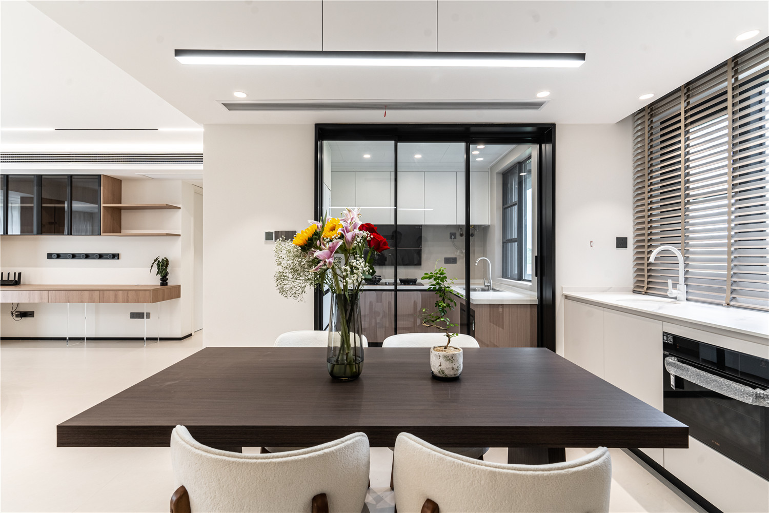 中交越秀知園裝修,意式極簡(jiǎn),武漢裝修設(shè)計(jì)