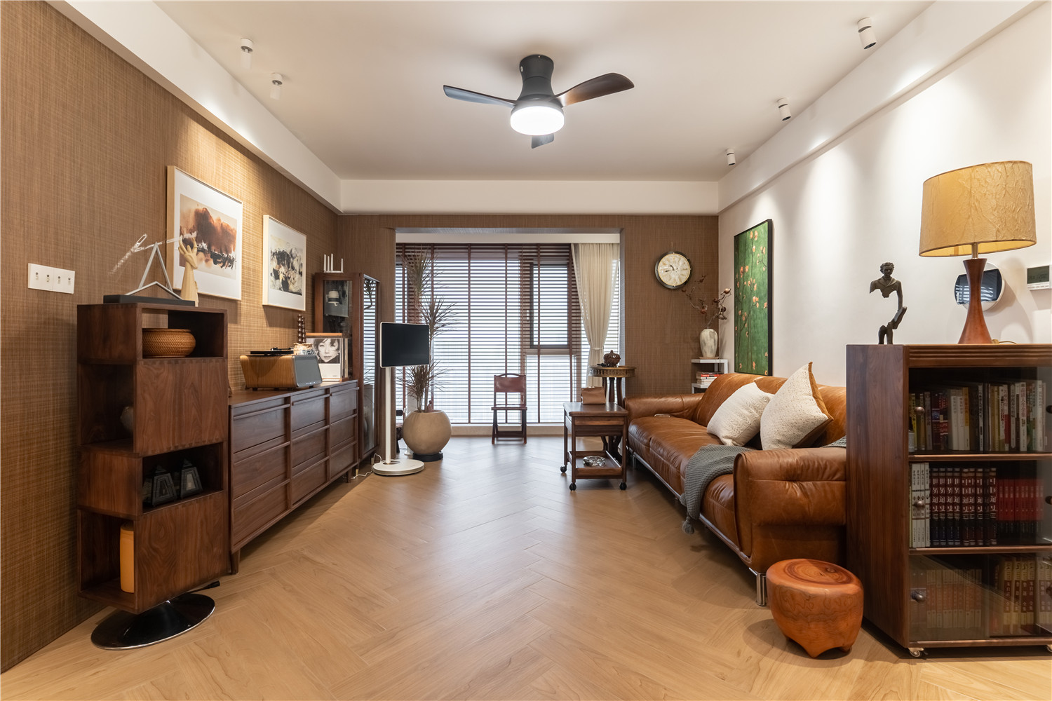 現(xiàn)代中古,武漢室內(nèi)設(shè)計,武漢全包裝修