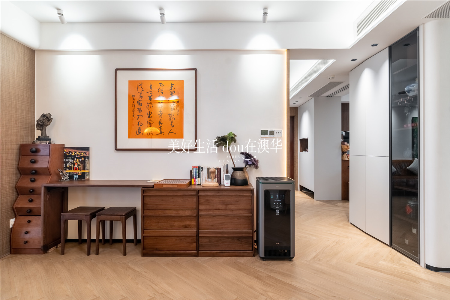 現(xiàn)代中古,武漢全包裝修,武漢裝修設(shè)計